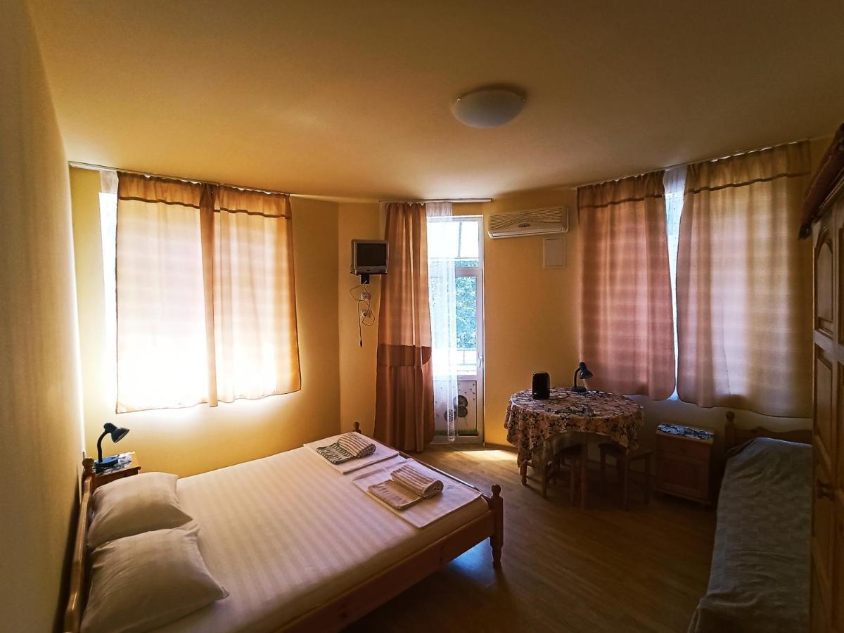 Pink Guest House Obsor Exterior foto
