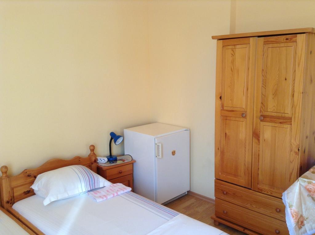 Pink Guest House Obsor Zimmer foto
